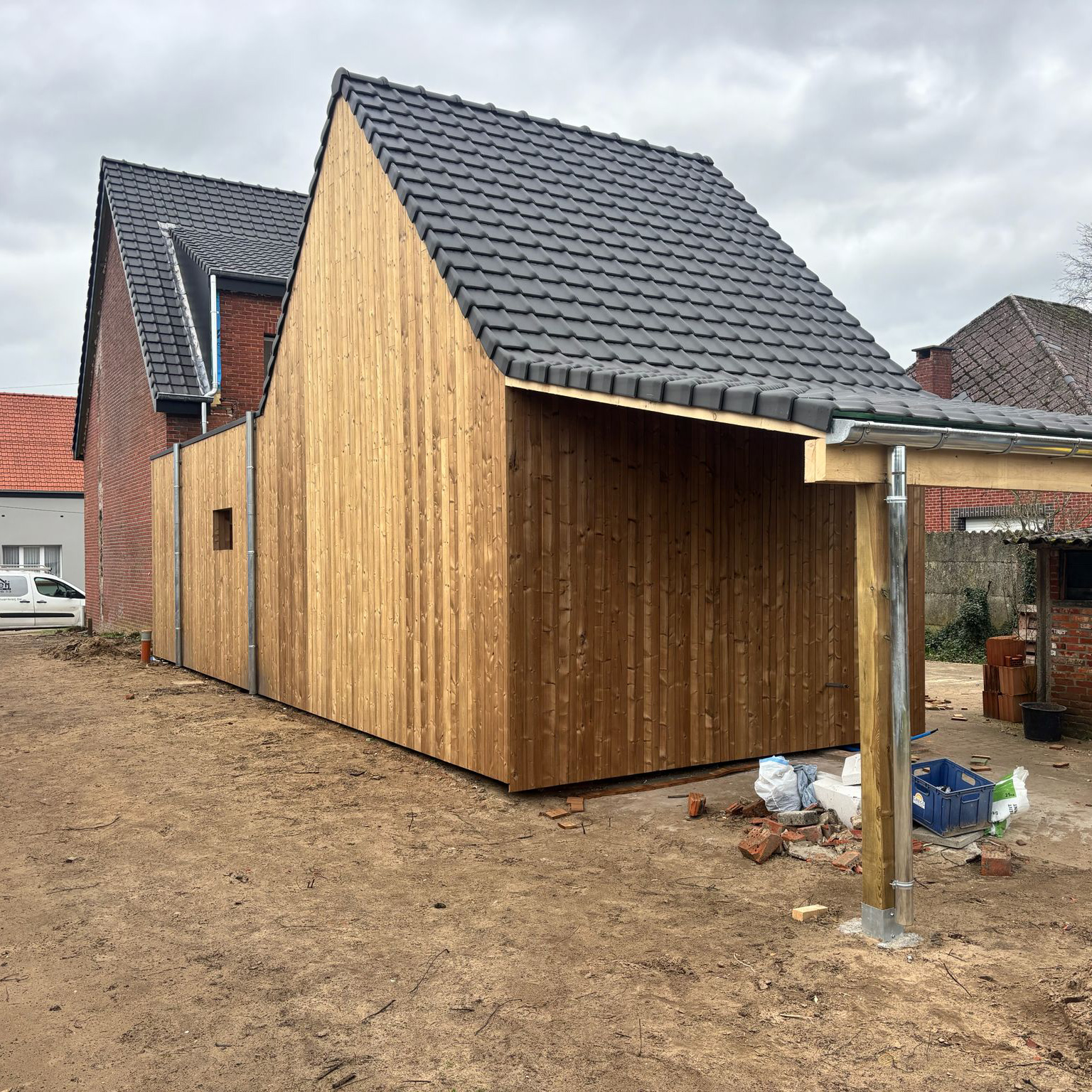 Dakrenovatie-gevelbekleding-vorselaar-na3-thumb