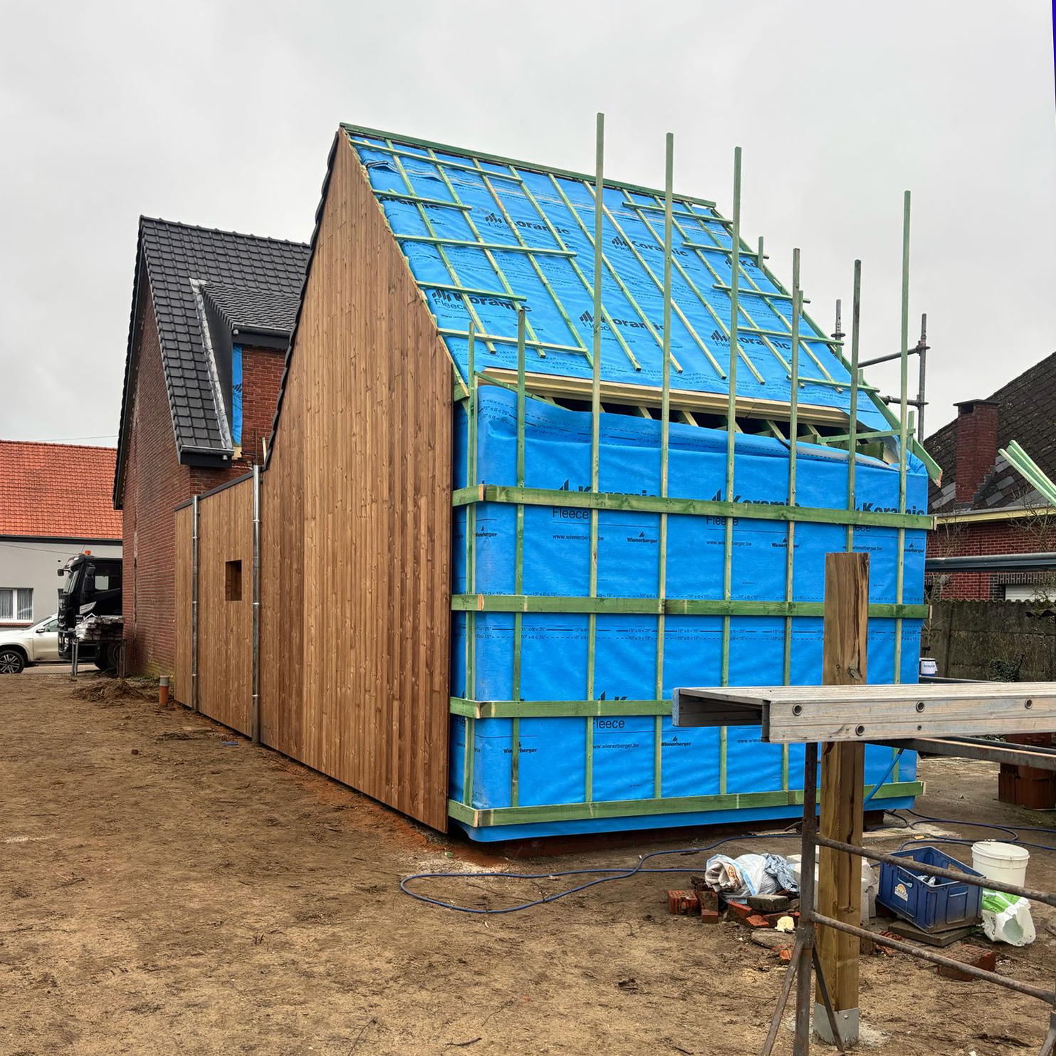Dakrenovatie-gevelbekleding-vorselaar-na6-thumb